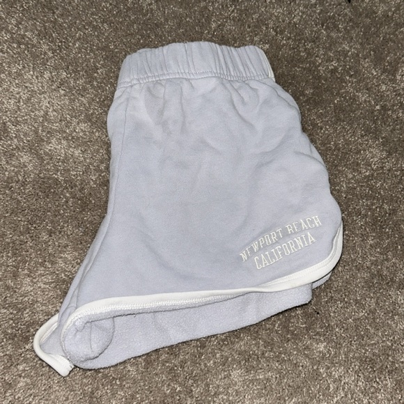 brandy Melville shorts - Picture 5 of 5